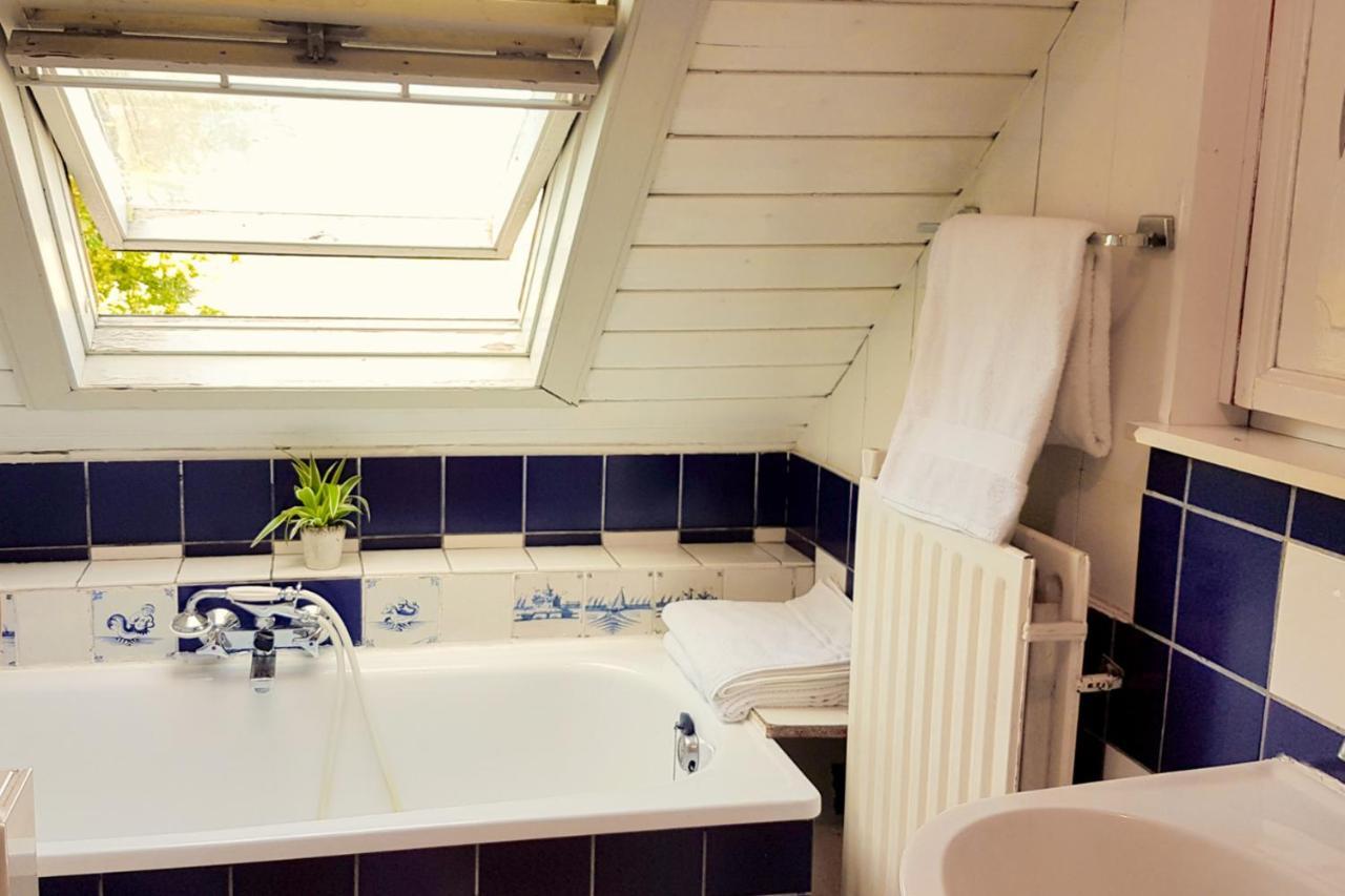 Countryside Bliss: Historic Cottage By The Sea Burgh-Haamstede Bagian luar foto